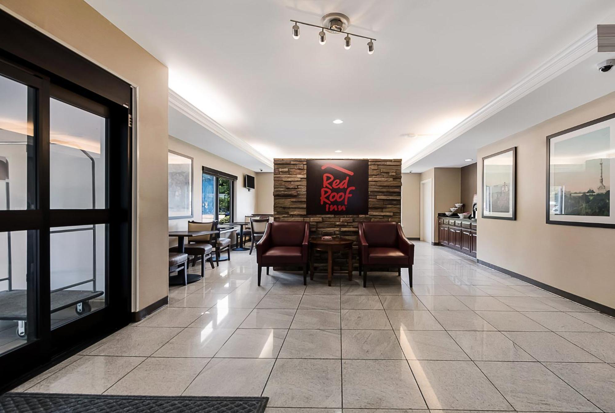 Red Roof Inn Newport News - Йорктаун Экстерьер фото