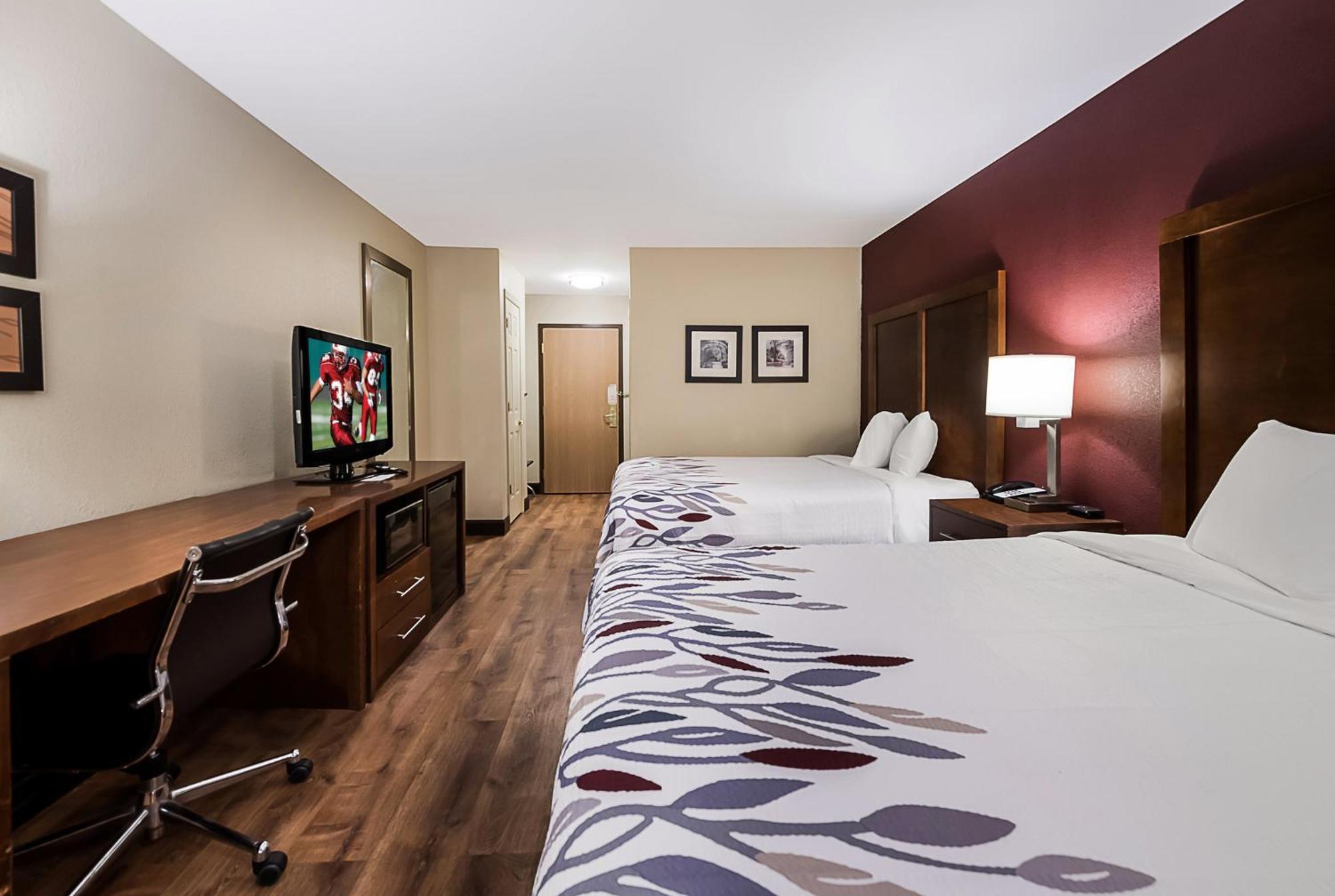 Red Roof Inn Newport News - Йорктаун Экстерьер фото