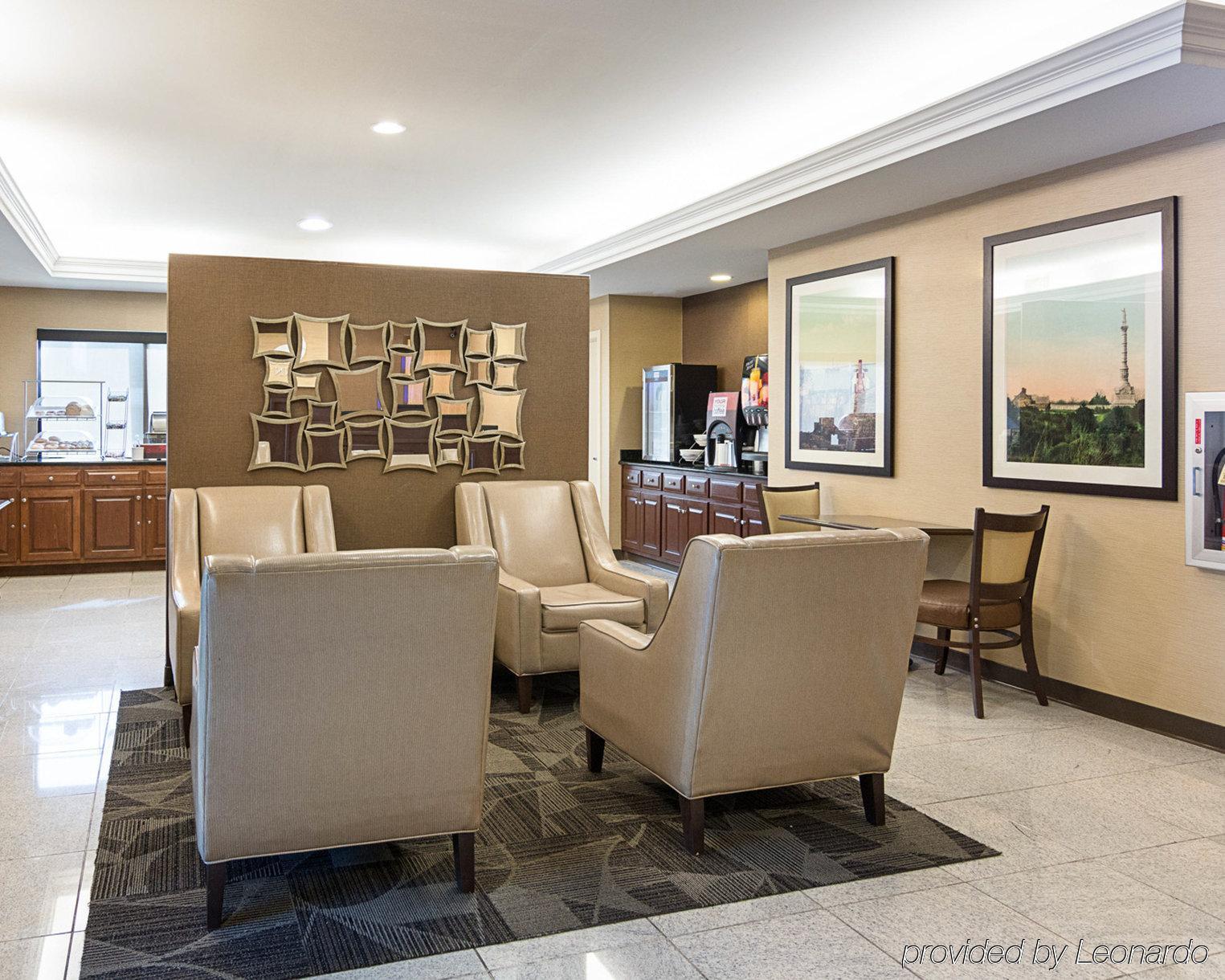 Red Roof Inn Newport News - Йорктаун Экстерьер фото